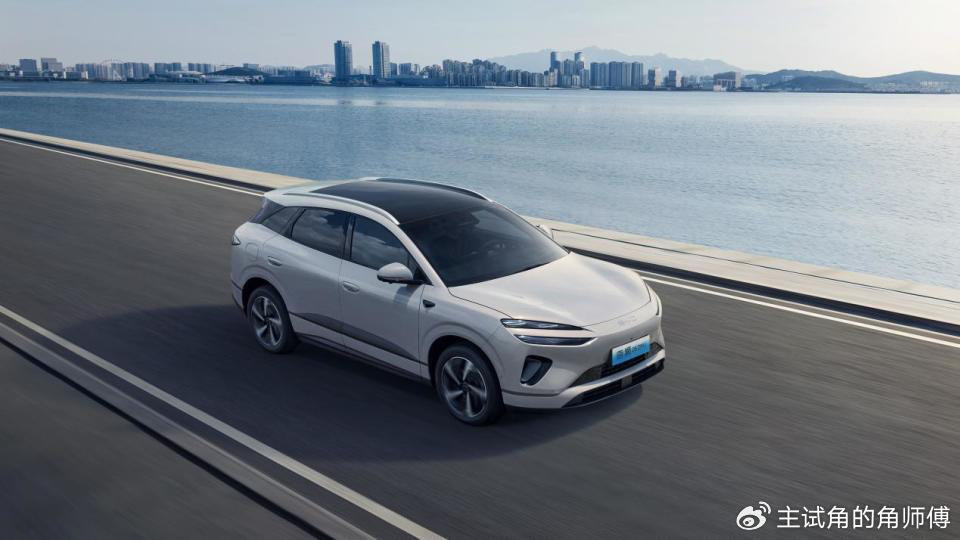 百日铸就新传奇！比亚迪海狮06十万辆下线