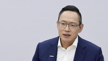 袁小林携沃尔沃S90上新，用“笼式安全”给出时代答案