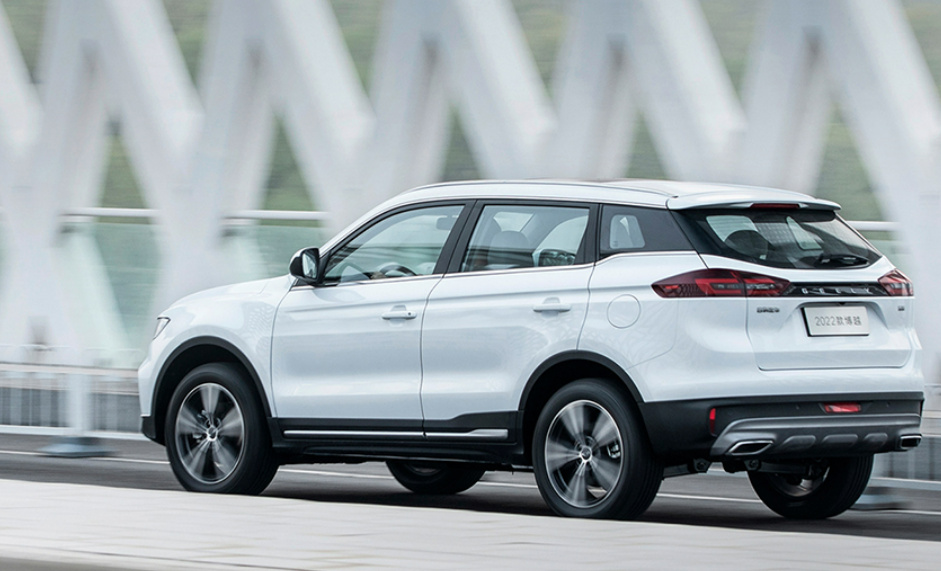 国产紧凑型SUV怎么选?吉利博越对比第二代长安CS75PLUS