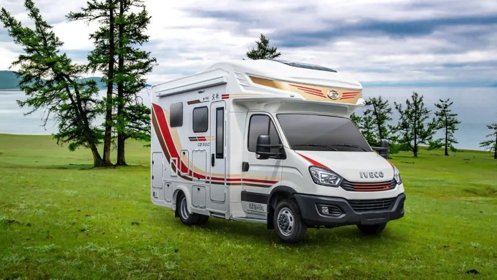 10.27洛阳房车展：金冠房车CD520标准版，带你徒步世界，纵览山河！