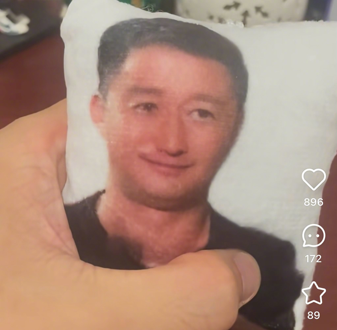 吴京成全民整活素材库，网络现京化魔性物料