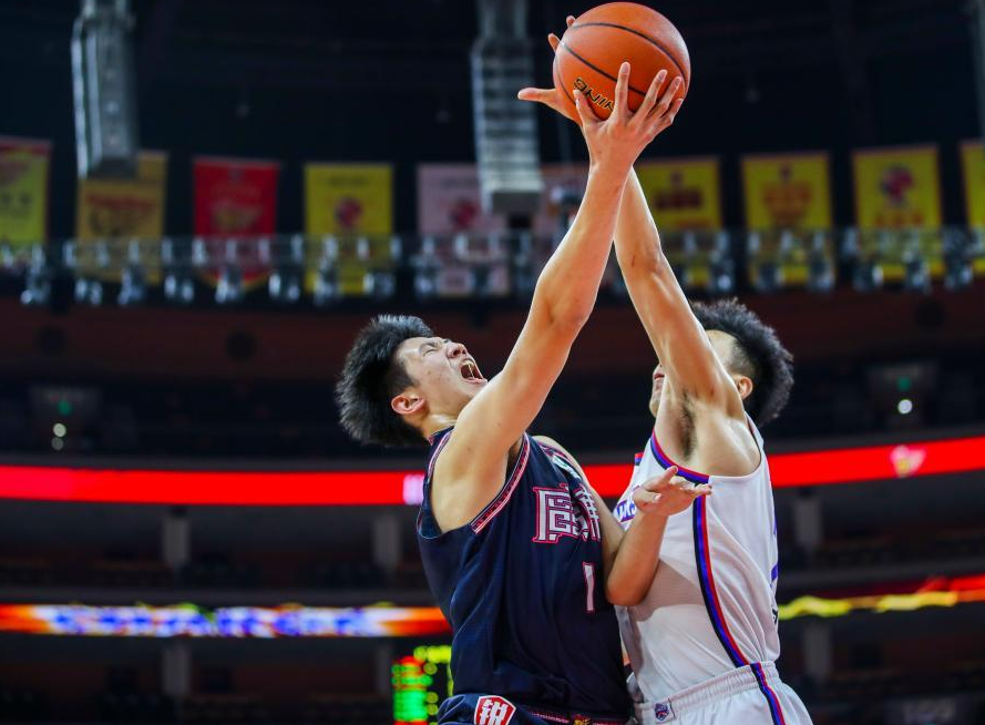 季后赛一场不让打！广东潜力锋线遭杜锋雪藏，还能证明自己吗？