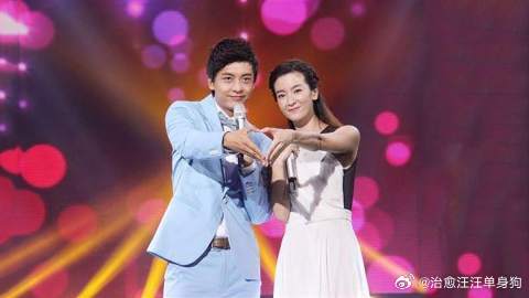 不愧是夫妻俩！李佳航李晟合唱《想把我唱给你听》，满屏粉红泡泡