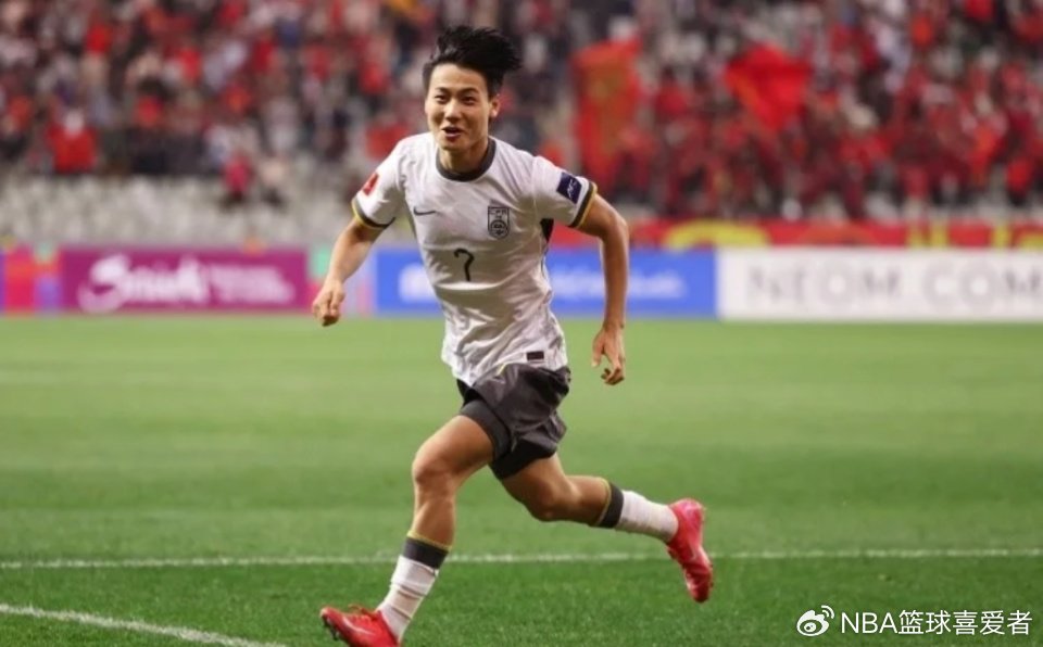 不是王钰栋！全球U22边后卫排名第5，下一个出去留洋的或是毛伟杰