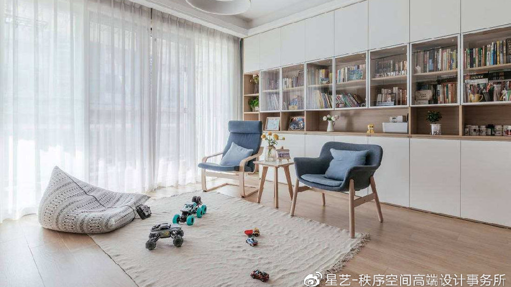 这样布置你的小户型客厅 不仅显大气还实用|客厅|电视柜|空间_新浪新闻