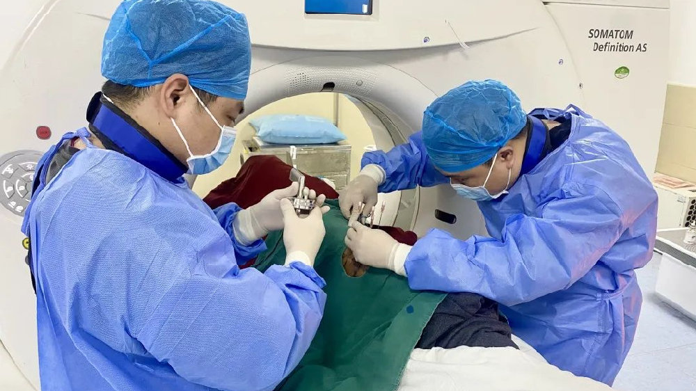 体内植入芯片，你能接受吗？...