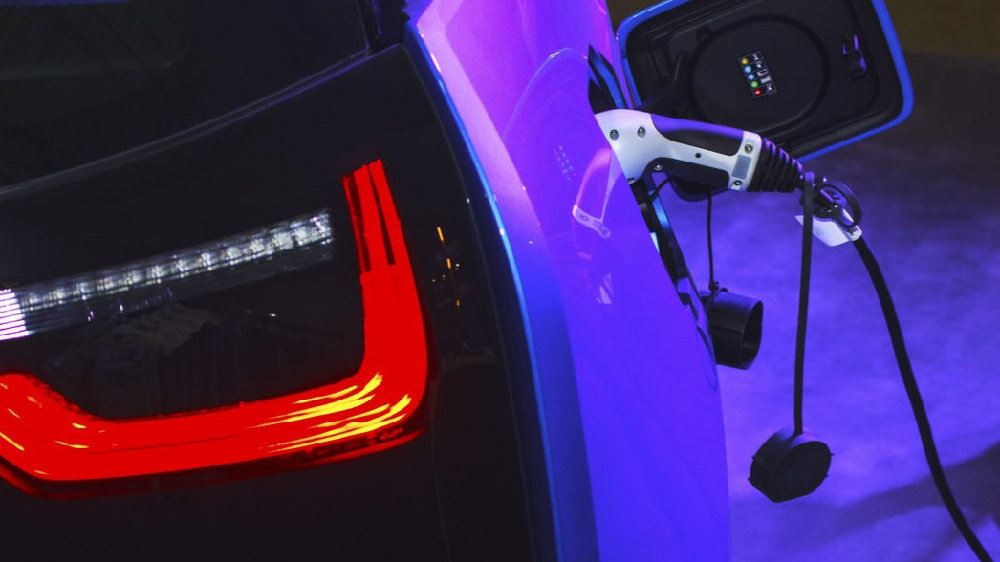 天迈科技：公司在研发1000V充电技术 已在公司新能源充检一体机中使用