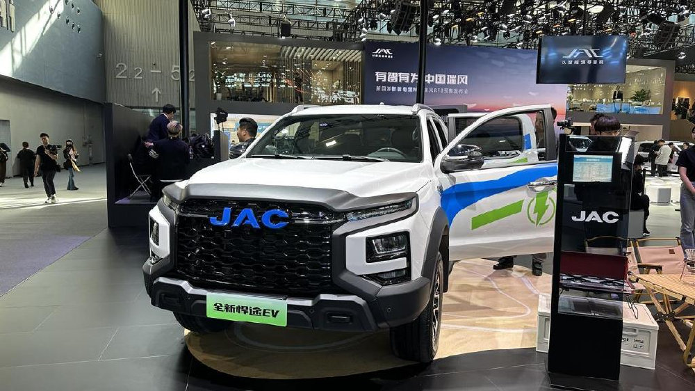 纯电四驱皮卡来了！2023广州车展实拍全新悍途EV