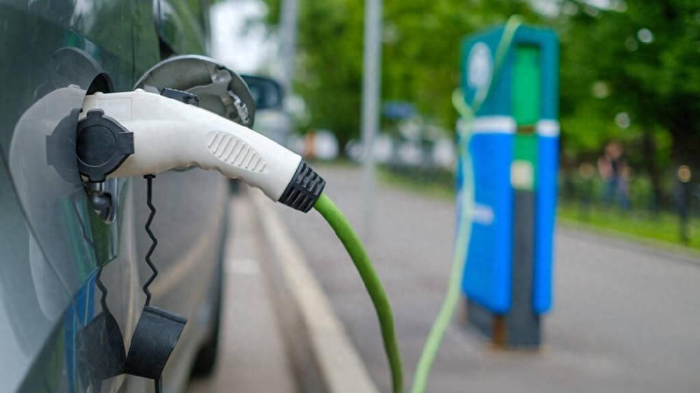 中国电动汽车的全球挑战和机遇