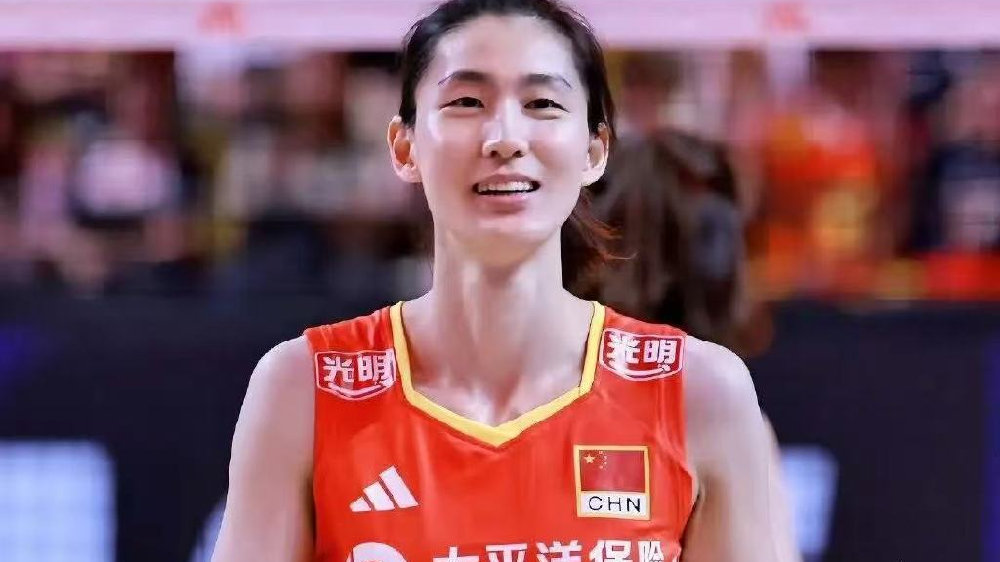 女排新周期挑战来临！谁能接替二传、龚翔宇与王梦洁，成为新星？