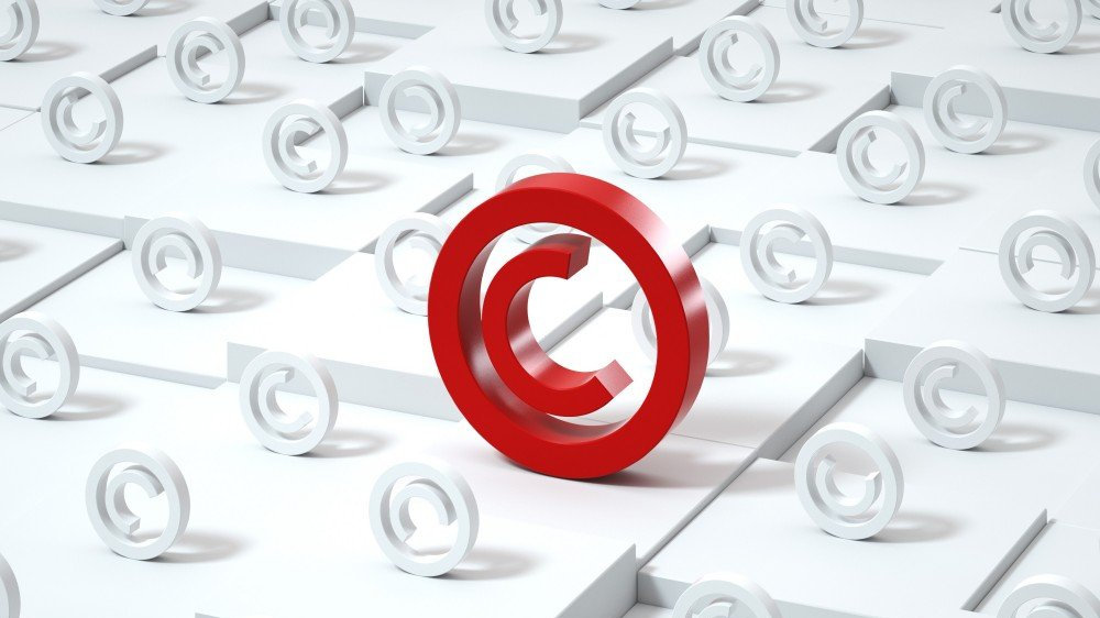 《偷偷藏不住》微短剧版权战爆发！晋江与哇唧唧哇的核心争议点是什么