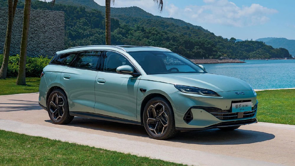 比亚迪也出旅行车了，10.98万起，插混动力+天神之眼C