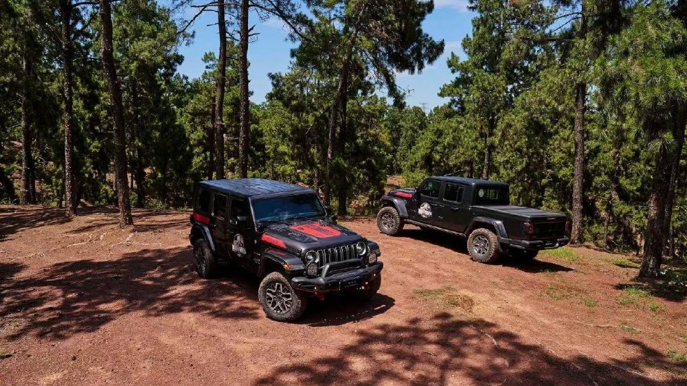 Jeep侏罗纪世界探索版正式发布：牧马人与角斗士联袂登场