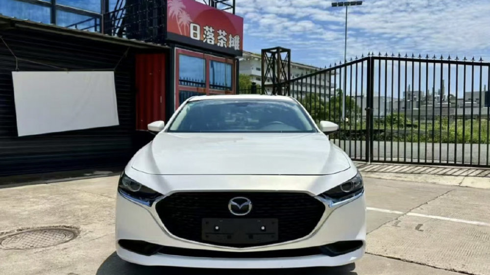 新款昂克赛拉8.99万元起售，关键还保留手动挡版本