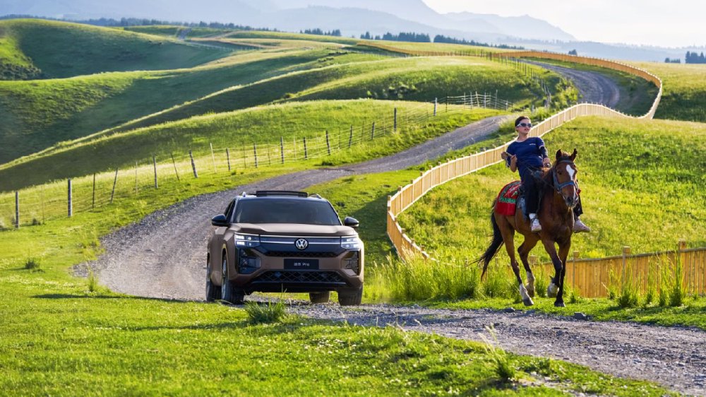 西行丝路成硬核秀场，途昂Pro在央视大展宏“途”