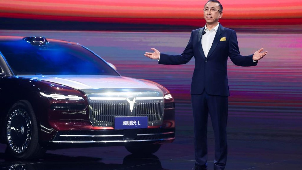 岚图汽车“时代风尚之夜”万象新生，岚图追光L正式开启预订