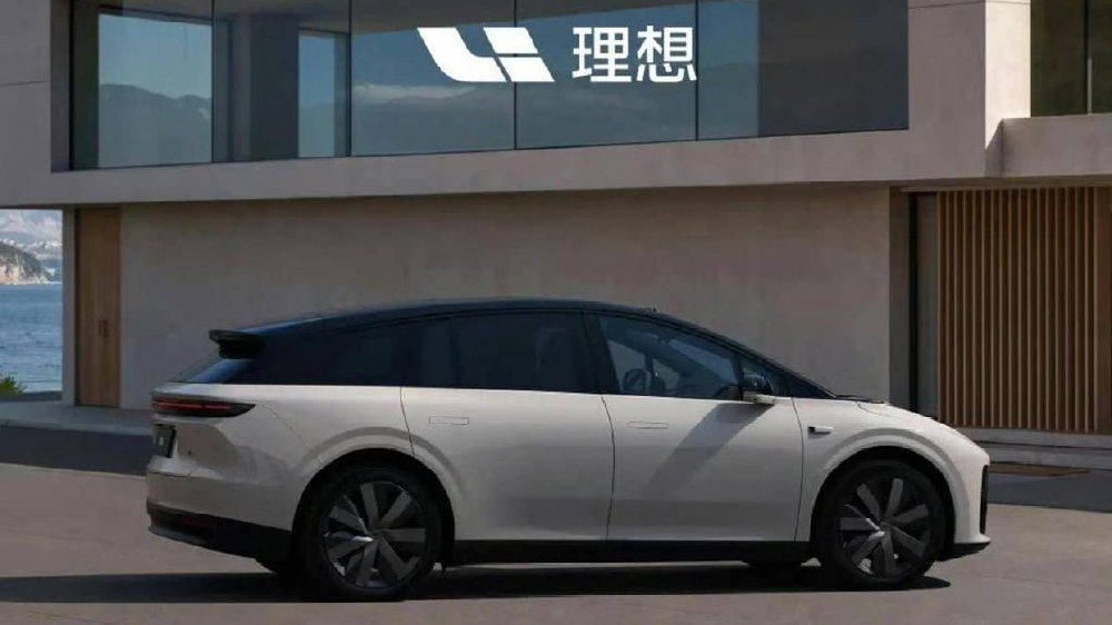 上市即获2万大定，理想i6打开局面？