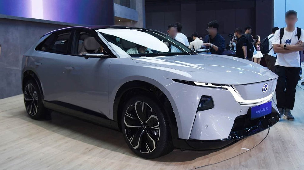 单车导购丨11.99万起，定位中型SUV的马自达EZ-60该怎么选？