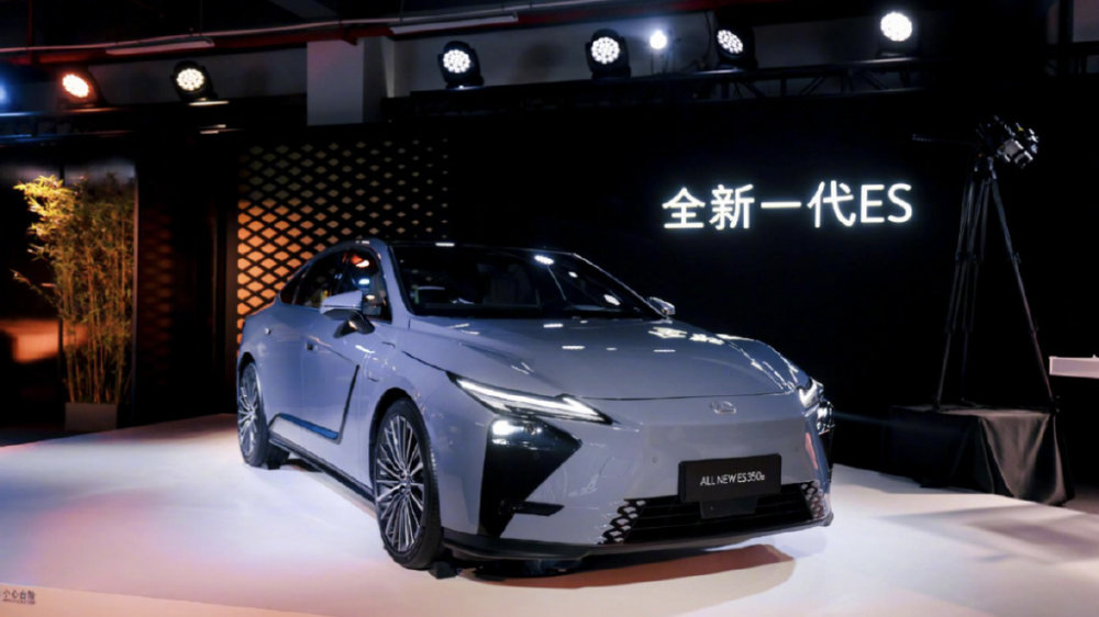 8月进口车销量，雷克萨斯ES第一，埃尔法榜上有名