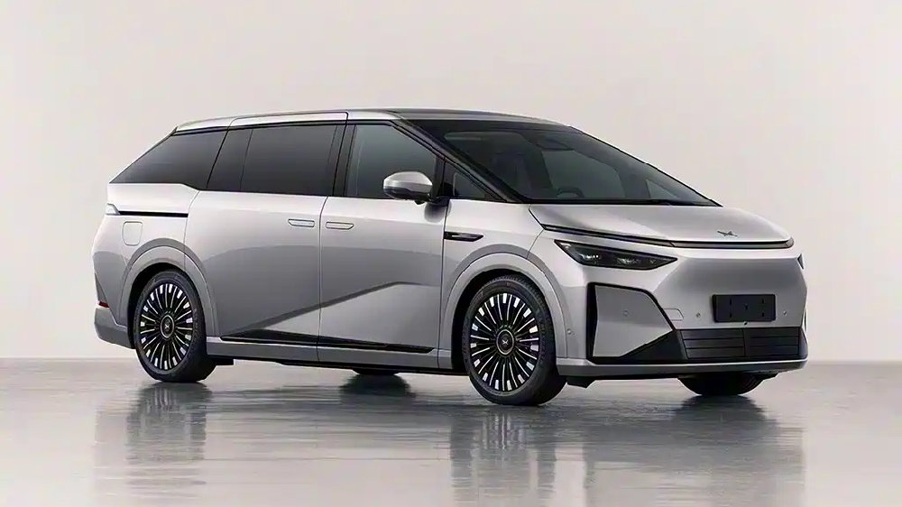 小鹏X9增程版要来了，四季度上市，搭尊界同款增程器