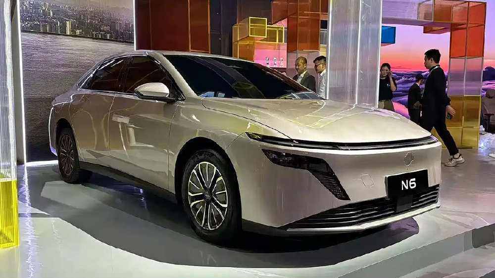东风日产N6更多消息，配鸿蒙座舱，四季度上市