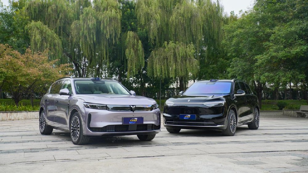 岚图FREE+VS 问界M7，华为智驾差一代，3万差价藏着多少配置秘密？