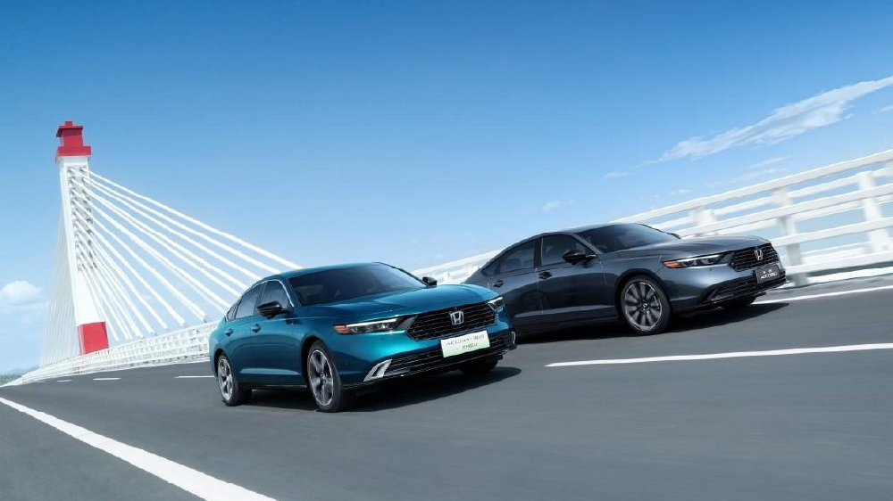 当代打工人解压神药：雅阁跑山局，比布洛芬还止痛！