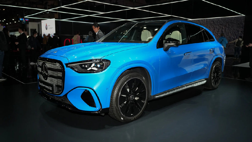 800V快充+800km续航，3秒级可破百，奔驰GLC EV究竟有何看点？