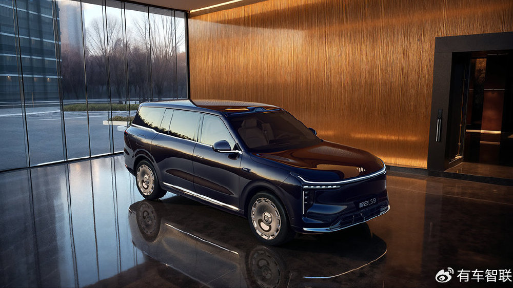 技术驱动品牌向上 智己LS9如何成为上汽旗舰的“终极答案”
