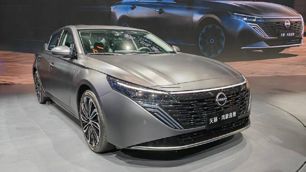 上市限时价12.99万元起，天籁·鸿蒙座舱版广州车展正式上市！