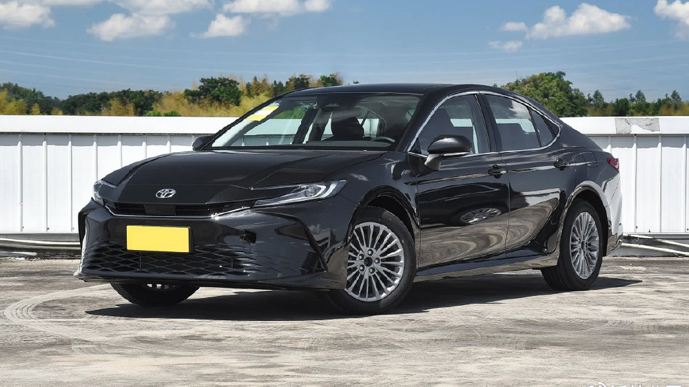 新款日产天籁对比丰田凯美瑞，优势居然是因为含“华”量更高？