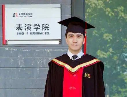直播:后疫情时代的明星必修课