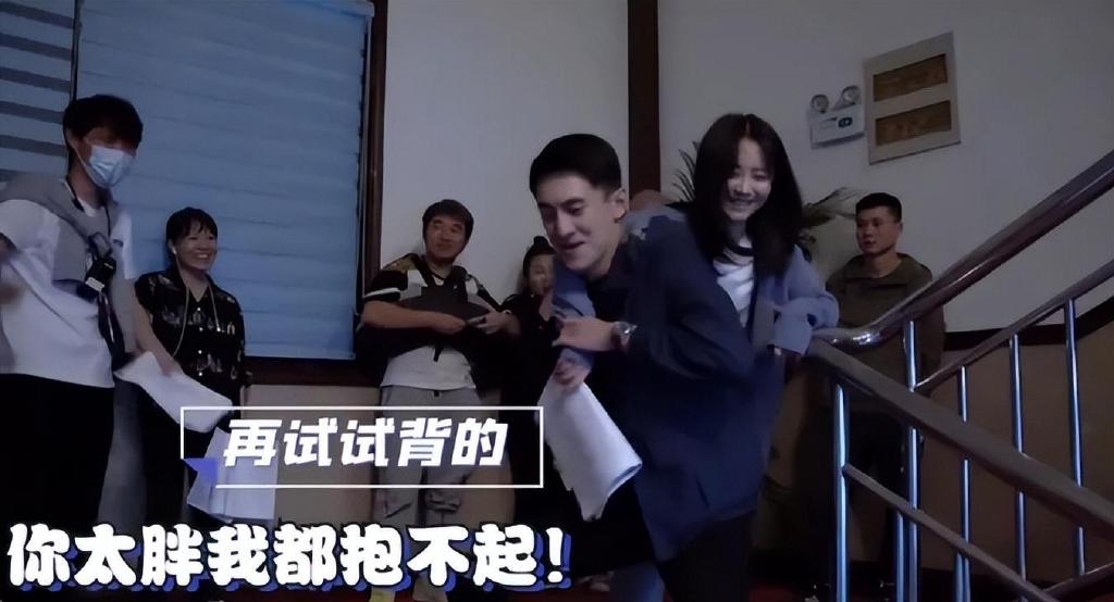 《风吹半夏》热度爆棚，仍存在2个瑕疵，欧豪犯了男艺人通病休闲区蓝鸢梦想 - Www.slyday.coM