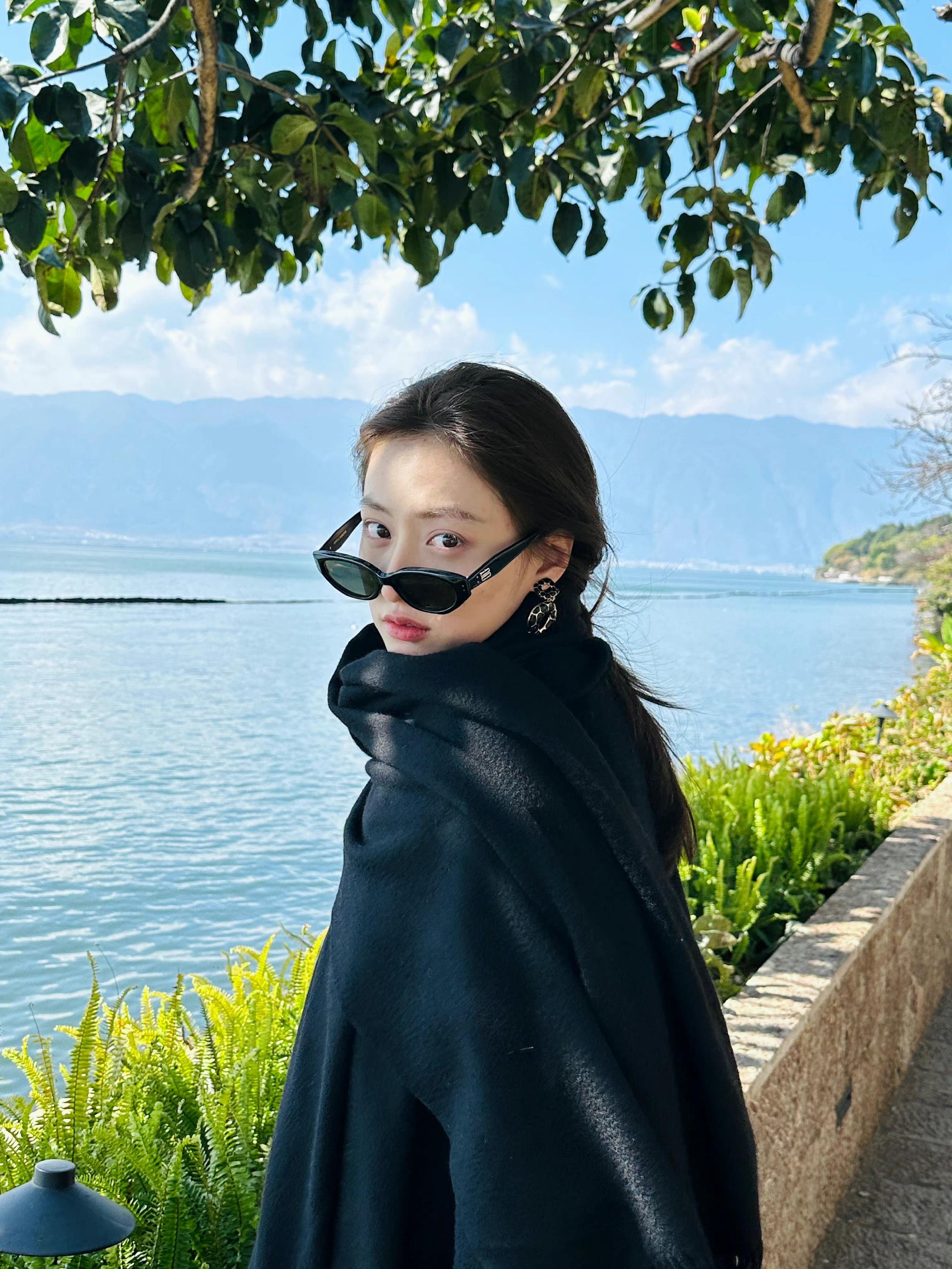 挑战一天爱一个漂亮小花live也特别特别漂亮胡连馨我女胡连馨一天新浪新闻| My XXX Hot Girl