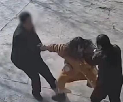 博主称拿不出50万彩礼女友被其父母强行拽走:在一起6年,已买房休闲区蓝鸢梦想 - Www.slyday.coM 博主称拿不出50万彩礼女友被其父母强行拽走:在一起6年,已买房休闲区蓝鸢梦想 - Www.slyday.coM