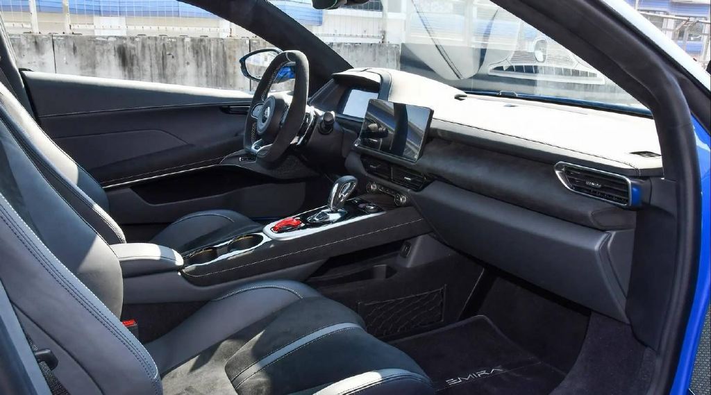 百万小跑车中的卧龙凤雏,718 Cayman和EMIRA你会怎么选?