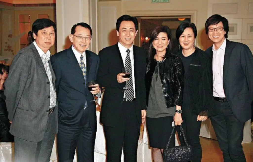 李嘉诚来救许家印?刘銮雄郑家纯都没出手,更别说老练的李嘉诚了休闲区蓝鸢梦想 - Www.slyday.coM 李嘉诚来救许家印?刘銮雄郑家纯都没出手,更别说老练的李嘉诚了休闲区蓝鸢梦想 - Www.slyday.coM