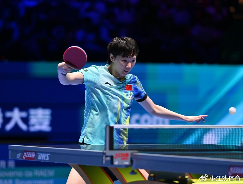 逆转0-6天崩开局！王曼昱4-0送伊藤美诚9连败，静待日本最强削球手