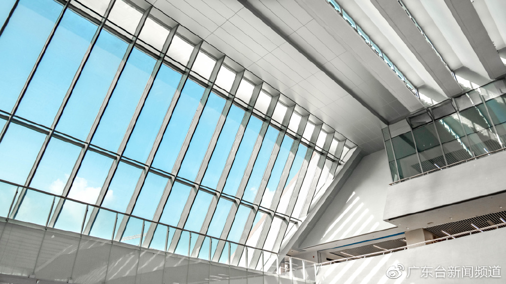 派月饼、送酸奶、还有空中阅览室……这些大学就在广州!休闲区蓝鸢梦想 - Www.slyday.coM 派月饼、送酸奶、还有空中阅览室……这些大学就在广州!休闲区蓝鸢梦想 - Www.slyday.coM