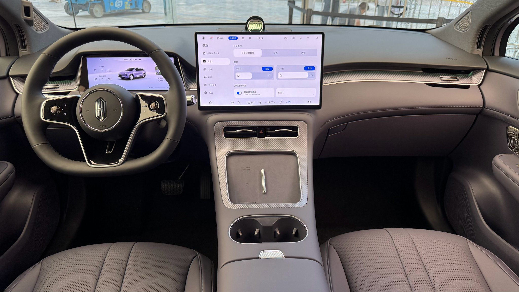 尚界H5空间宽敞引关注，线下体验获好评