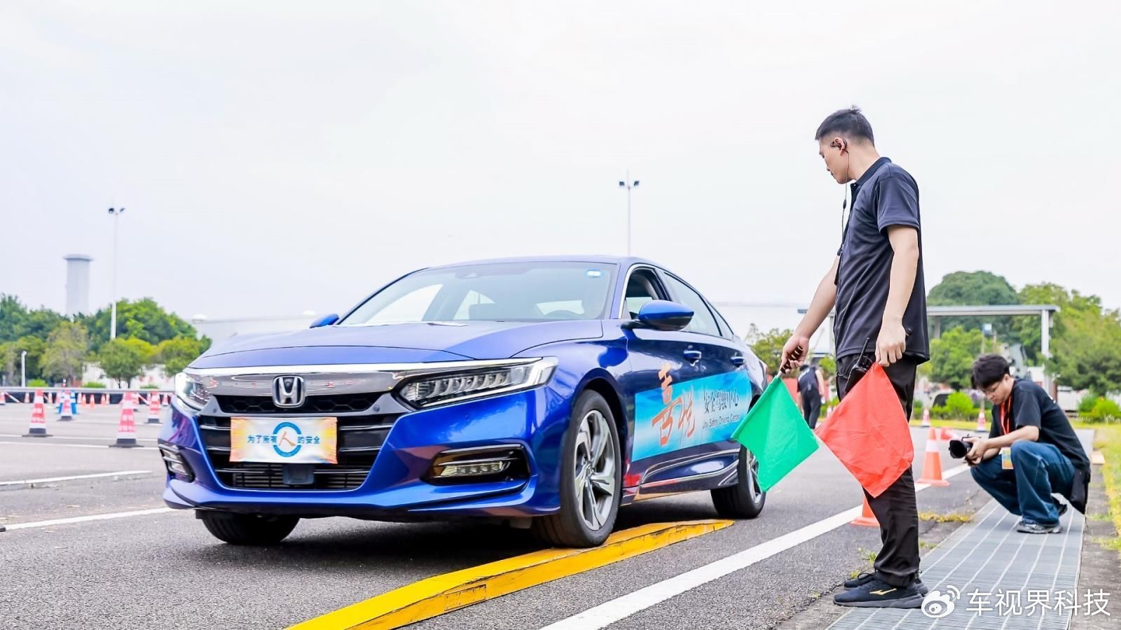 “千万之上，安全如一”，“老司机”打卡广汽本田安全驾驶体验营