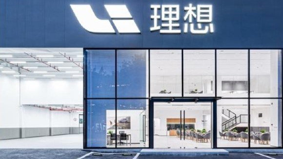 为啥蔚来、理想的用户忠诚度这么高？看看售后就知道了