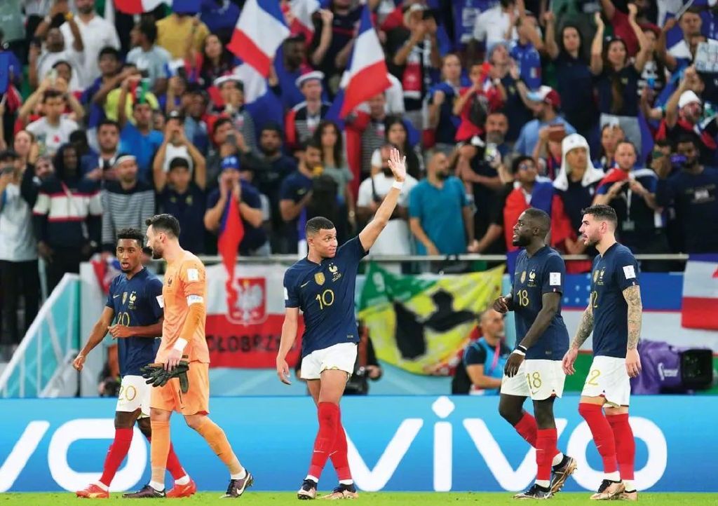 法国足球哪年被人踢到15比0,法国足球姆巴佩