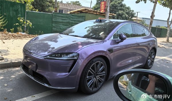 华为和奇瑞合作,又推出一款新车,鸿蒙智行智界R7实车曝光-华为智选汽车百度百科