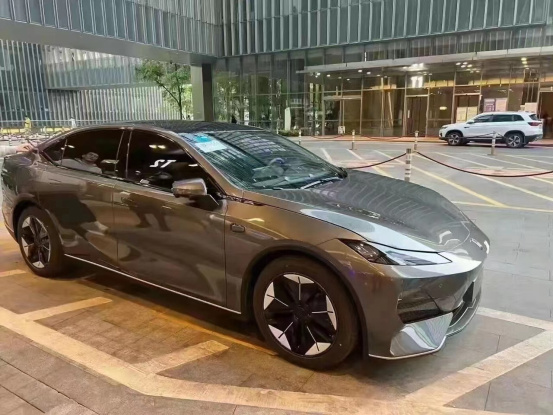 搭载智慧快乐座舱的车长啥样?汽车机器人欧尚Z6告诉你休闲区蓝鸢梦想 - Www.slyday.coM 搭载智慧快乐座舱的车长啥样?汽车机器人欧尚Z6告诉你休闲区蓝鸢梦想 - Www.slyday.coM