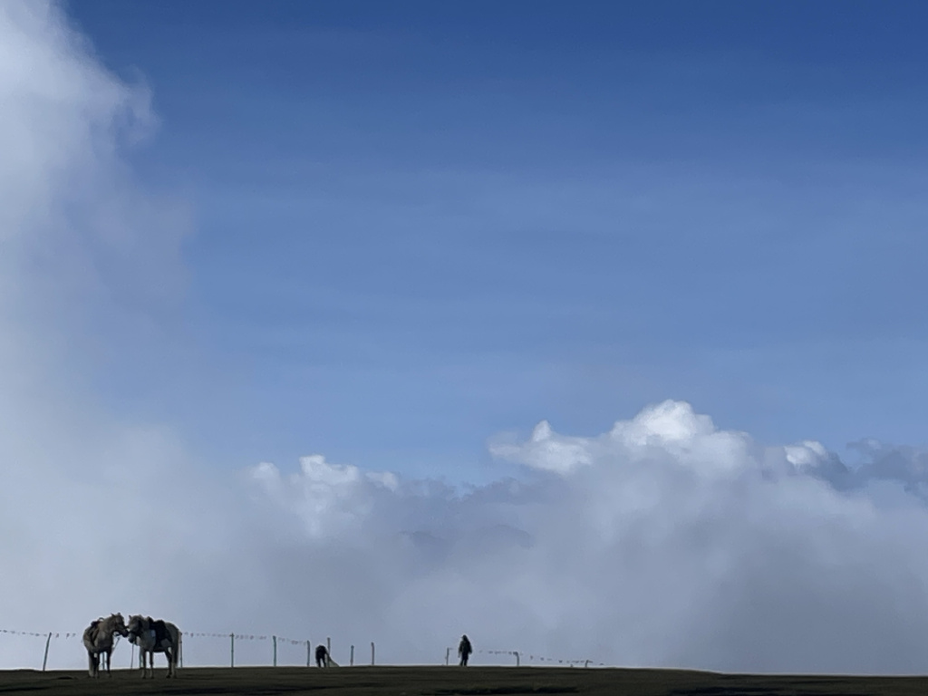 自驾尊界S800珠峰之旅：挑战在路上，风景在前方