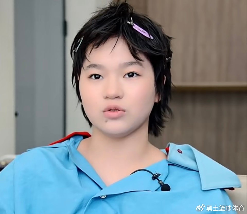 19岁全红婵首次专访：我在国家队很抽象+搞笑 觉得自己洗完澡很漂亮