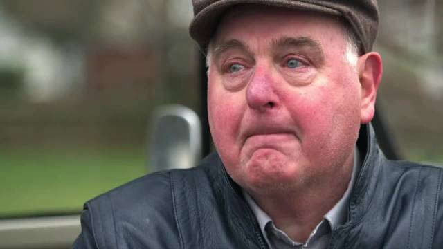 一辆车陪伴了男人52年，早已不再是交通工具，而是家人