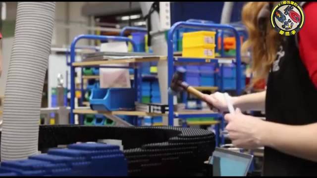 F1迈阿密大奖赛 40万块乐高拼出10辆能开的F