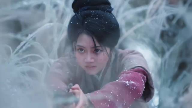 李梦下线这段演得真好，眼神里全都是绝望